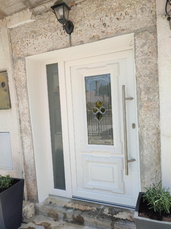 شقة Istrian House بريمونتيرا المظهر الخارجي الصورة