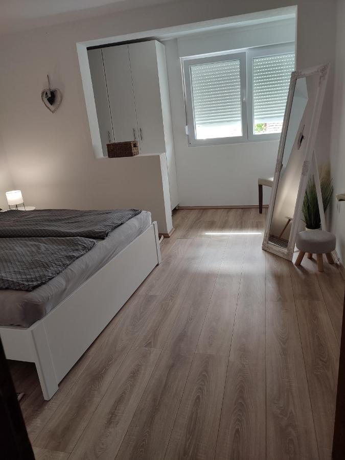 شقة Istrian House بريمونتيرا المظهر الخارجي الصورة