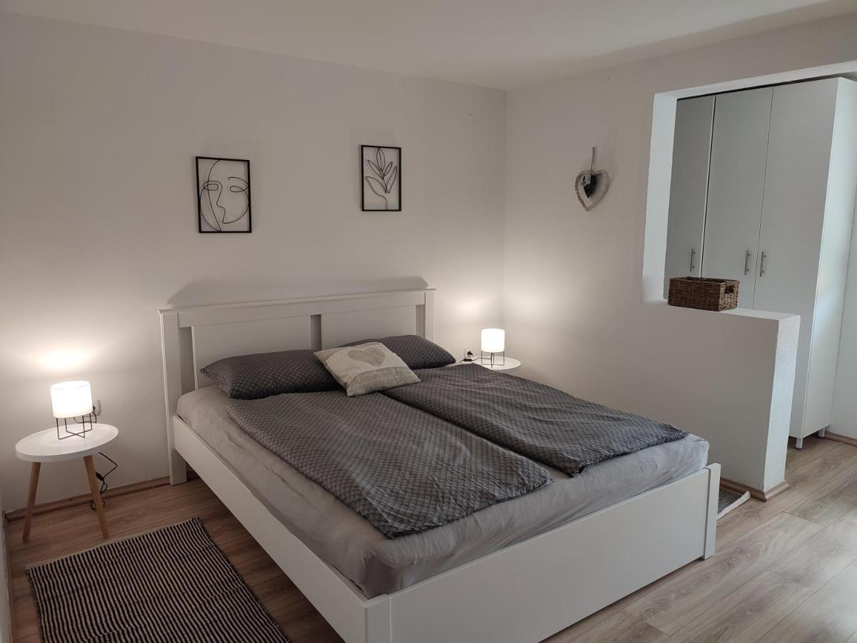 شقة Istrian House بريمونتيرا المظهر الخارجي الصورة