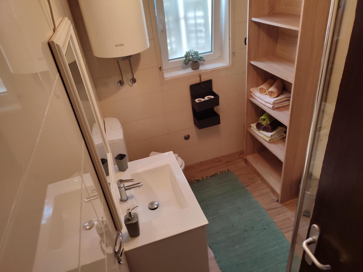 شقة Istrian House بريمونتيرا المظهر الخارجي الصورة