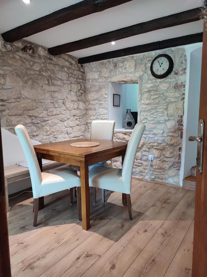 شقة Istrian House بريمونتيرا المظهر الخارجي الصورة